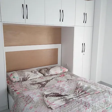 Dream Apartament 아파트 Sarandë